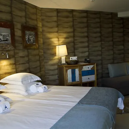 Hotel Surfers Peniche 4*